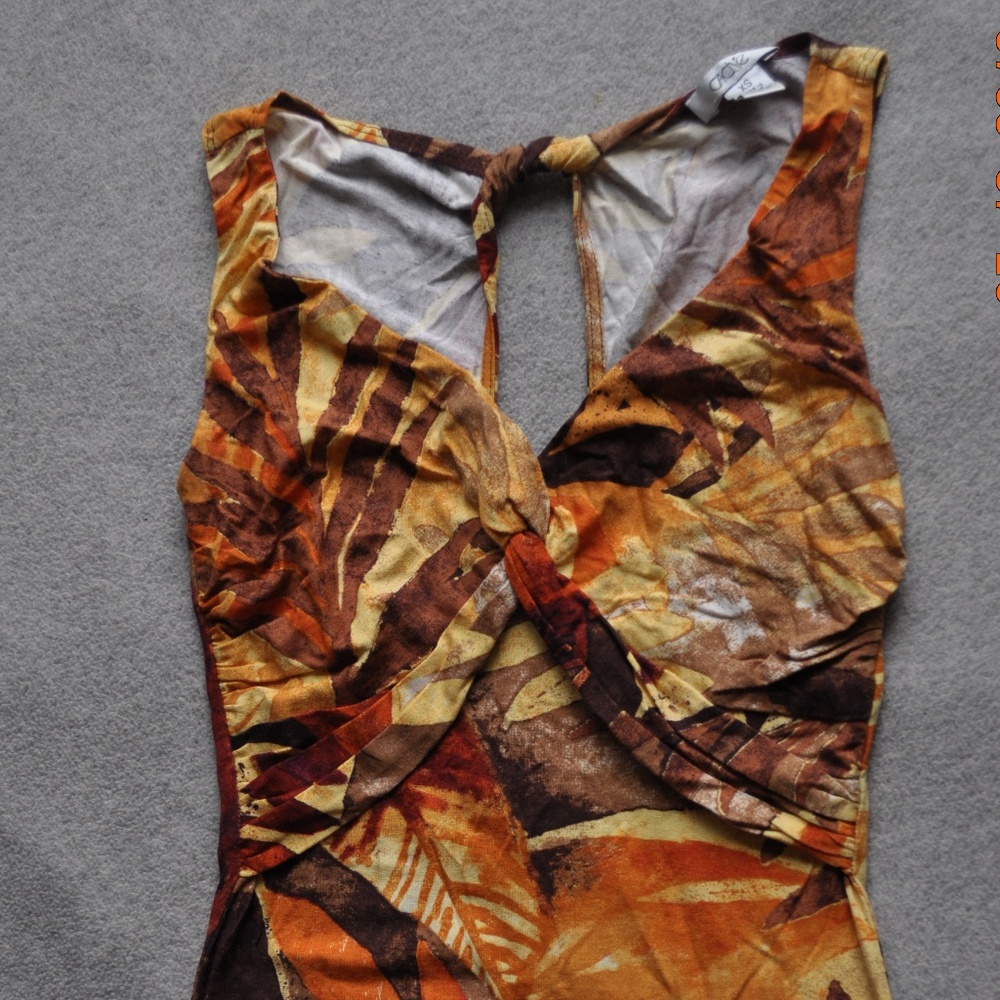 XS Cache Tank Top - Picture 2 of 4